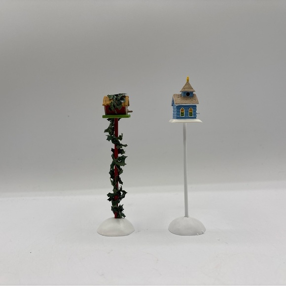Department 56 2011 Village Accessories Backyard Bird Houses Set Of 2 4020250 EUC - Picture 7 of 12